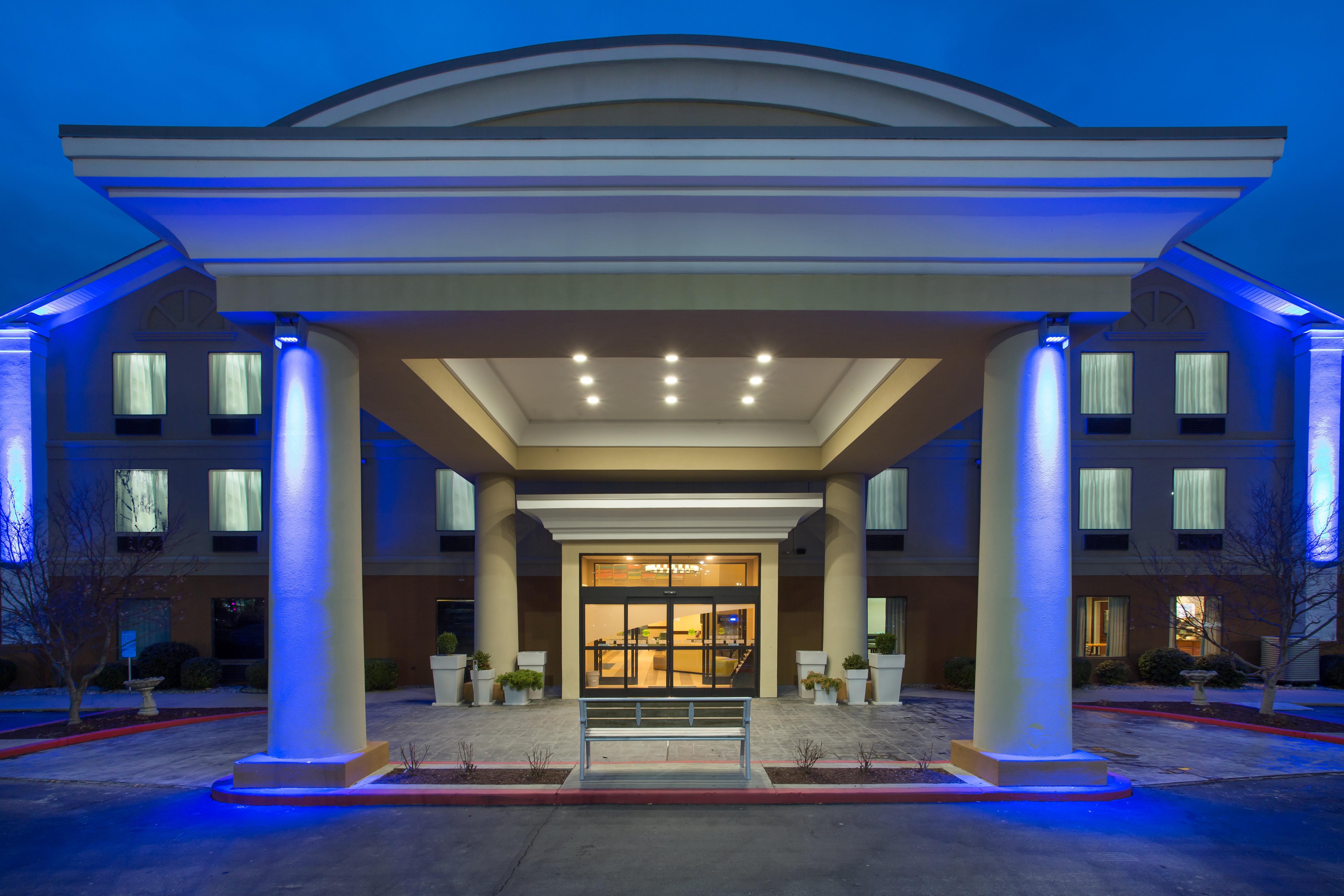 Holiday Inn Express Lexington Southwest Nicholasville, An Ihg Hotel Exterior photo